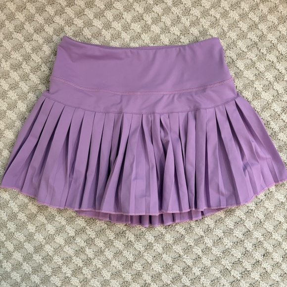 GOLDHINGE Pleated Tennis Skirts (blue and purple) - Picture 4 of 5